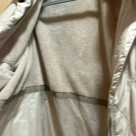 Jones, New York coat size large - Picture 4 of 8